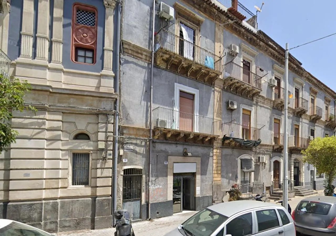 Catania Center Apartment Italia